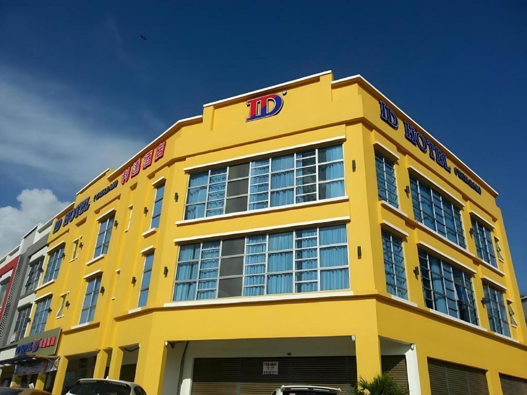 Id Hotel Yayasan Segamat Exteriör bild