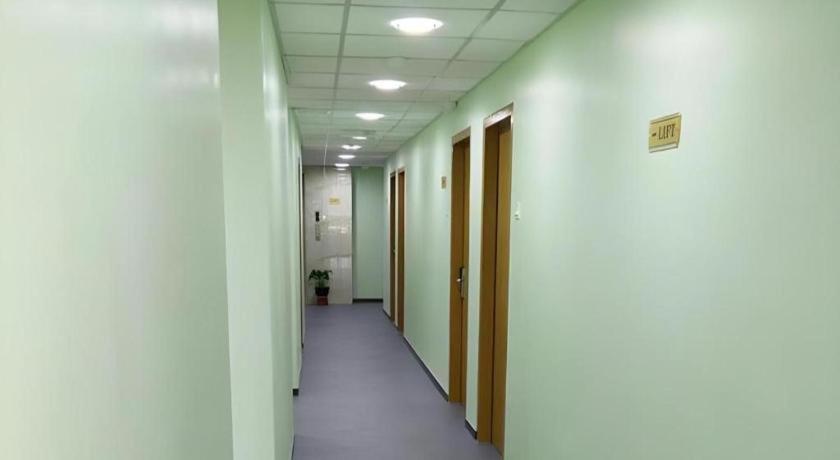 Id Hotel Yayasan Segamat Exteriör bild