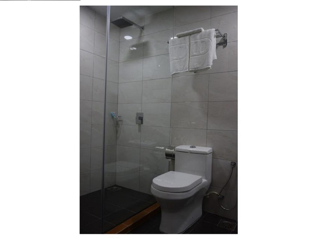 Id Hotel Yayasan Segamat Exteriör bild